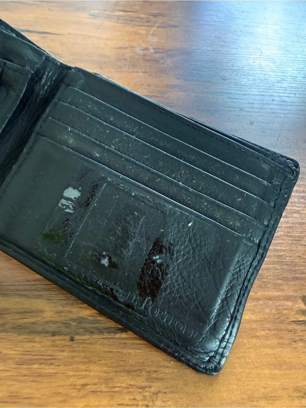 Black Leather Bi-Fold Wallet with ID Window Perry Ellis Portfolio